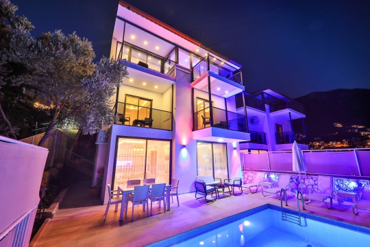 Villa Sunshine 2