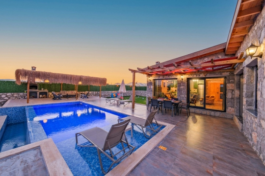 Villa Varçın