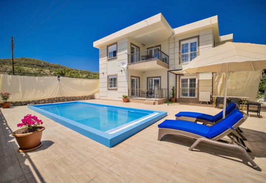 Villa Şakayık ikizce